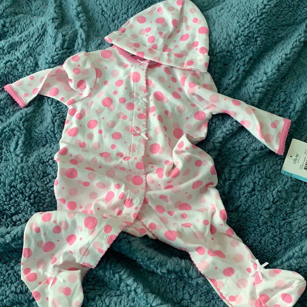 Pretty Pink/White Polka Dot 6M Onesie with Cap